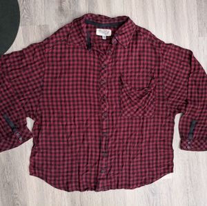 Ecote UO Red and Black Gingham Plaid Shirt Large